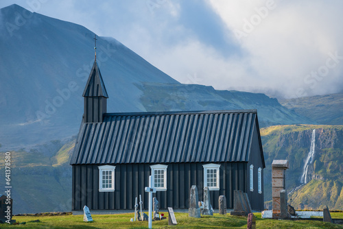Obraz na płótnie Landscape of the church of Búdakirkja (Iceland) w salonie