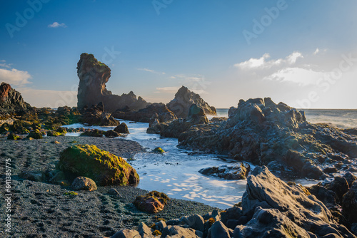 Landscape of Djúpalónssandur Beach (Iceland) photo