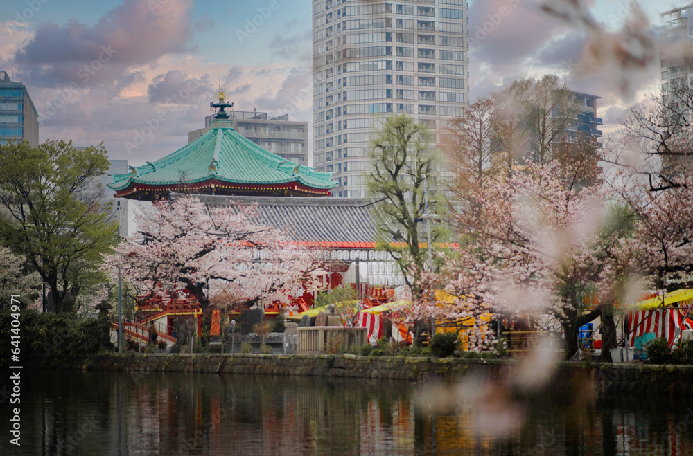 Obraz premium Templo de Bentendo Tokio Japón