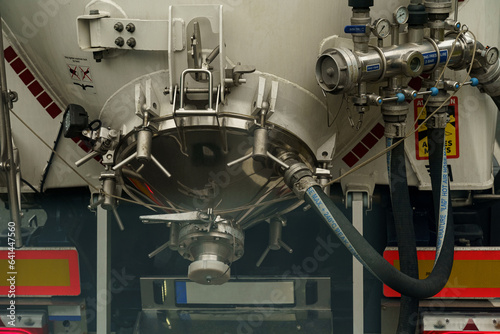 Tablou pe pânză Equipment on a tank truck for filling or draining liquids