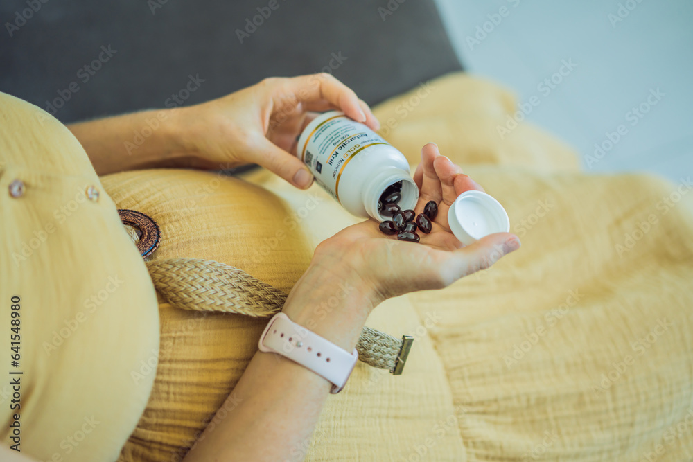 Foto de 12.16.22, USA, Miami A pregnant woman received an iherb