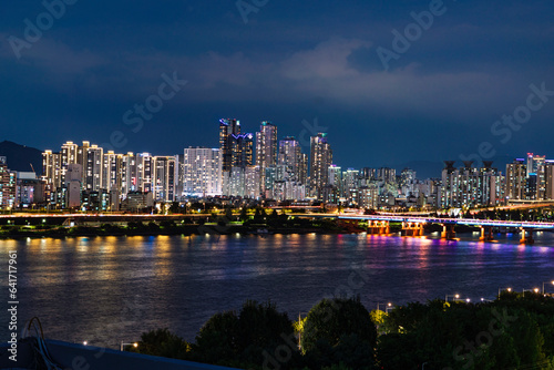 강남에서본 성동구 야경-서울 대한민국
