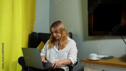 woman working on laptop