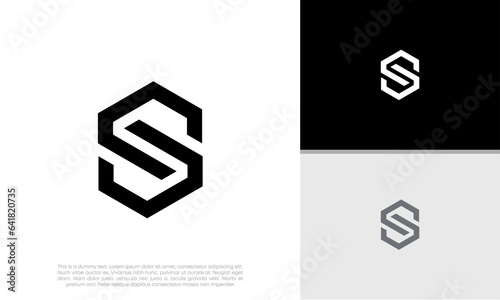 Initials S logo design. Initial Letter Logo. Innovative high tech logo template. 
