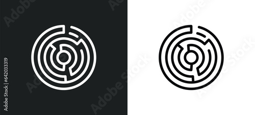 labyrinth icon isolated in white and black colors. labyrinth outline vector icon from greece collection for web, mobile apps and ui.