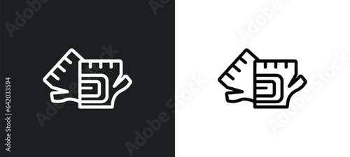 gym gloves icon isolated in white and black colors. gym gloves outline vector icon from gym equipment collection for web, mobile apps and ui.