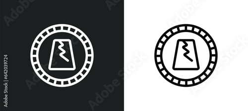road collapse icon isolated in white and black colors. road collapse outline vector icon from signs collection for web, mobile apps and ui.