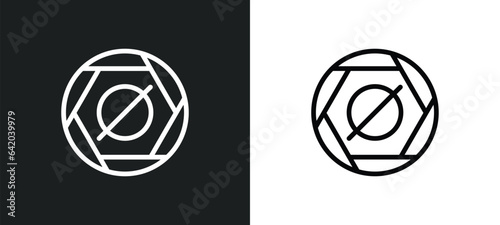 empty icon isolated in white and black colors. empty outline vector icon from signs collection for web, mobile apps and ui.