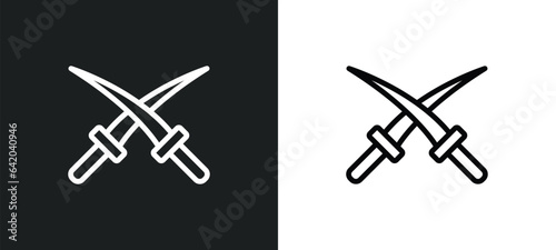 Foto 2 katanas icon isolated in white and black colors