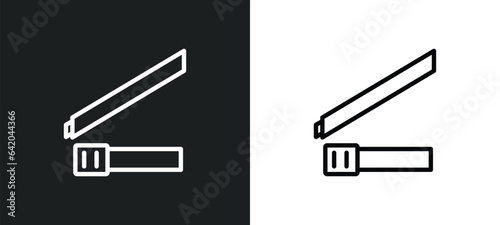 car seat belt or safety belt icon isolated in white and black colors. car seat belt or safety outline vector icon from car parts collection for web, mobile apps and ui.