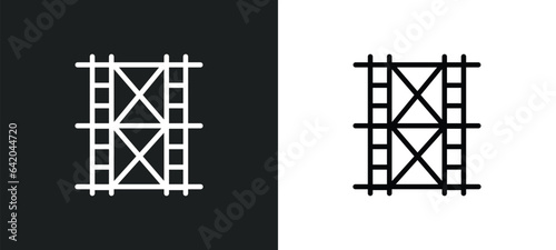 scaffolding icon isolated in white and black colors. scaffolding outline vector icon from construction and tools collection for web, mobile apps and ui.