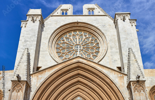 Tarragona, art and nature