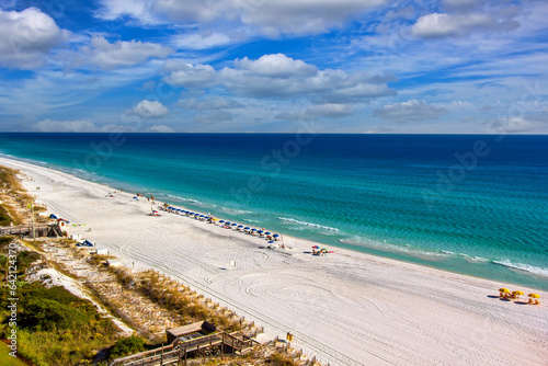 Destin Beach, Long Stretch of Sandy Beaches in Panhandle