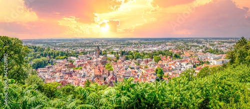 Panorama über Weinheim, Baden Württemberg, Deutschland 