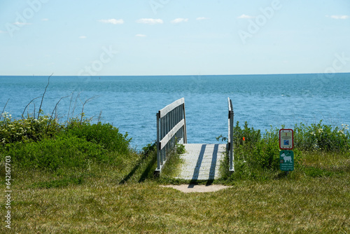 Holztreppen an der Steilküste von Gedser in Dänemark photo