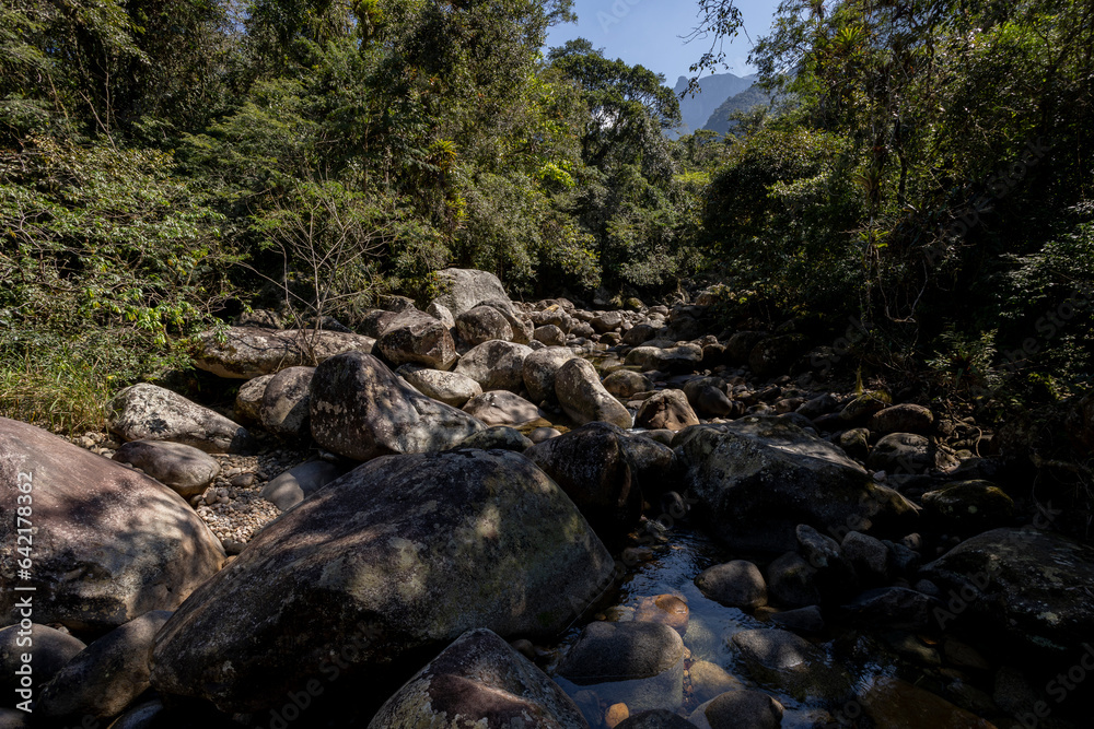 Rochas no Rio, Parque Nacional Serra dos Orgãos, Guapimirim, Rio de Janeiro Rochas no Rio, Parque Nacional Serra dos Orgãos, Guapimirim, Rio de Janeiro