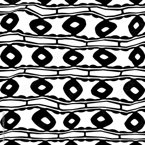 White background with black pattern.Repeat Pattern for fashion, textile design,  on wall paper, wrapping paper, fabrics and home decor. Seamless pattern in grunge style.