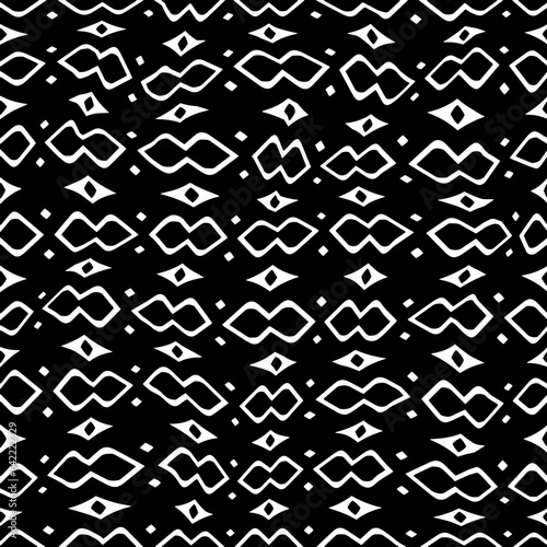 White background with black pattern.Repeat Pattern for fashion, textile design,  on wall paper, wrapping paper, fabrics and home decor. Seamless pattern in grunge style.