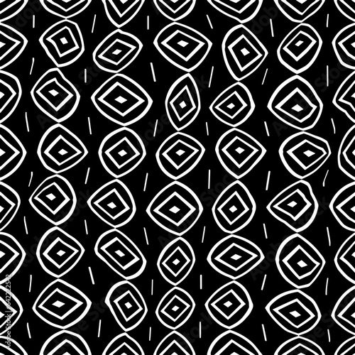 White background with black pattern.Repeat Pattern for fashion, textile design,  on wall paper, wrapping paper, fabrics and home decor. Seamless pattern in grunge style.