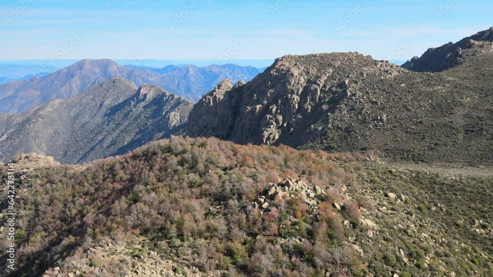 montañas grabadas con drone en Chile montañas grabadas con drone en Chile