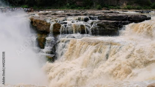Hukou waterfall at horizontal composition
