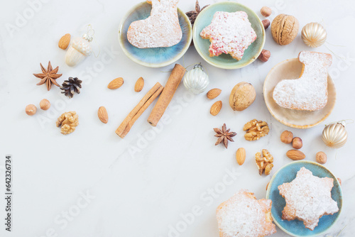Fototapeta Naklejka Na Ścianę i Meble -  christmas cookies on white marble table