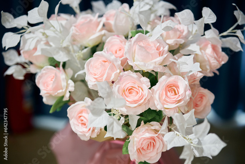 wedding bouquet of roses © smirs