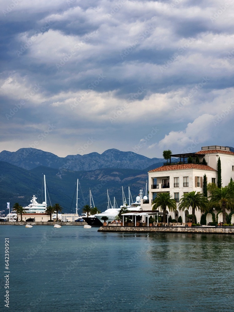 Obraz premium boats in bay