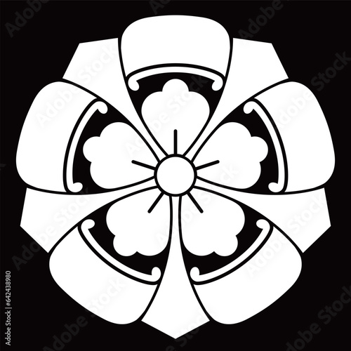 家紋です。剣五つ瓜に唐花といいます。