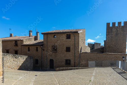 vista de la muralla del cerco de Artajona en la comunidad foral de Navarra, España	 photo
