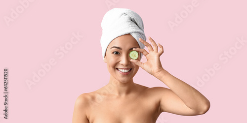 Beautiful Asian woman with ...