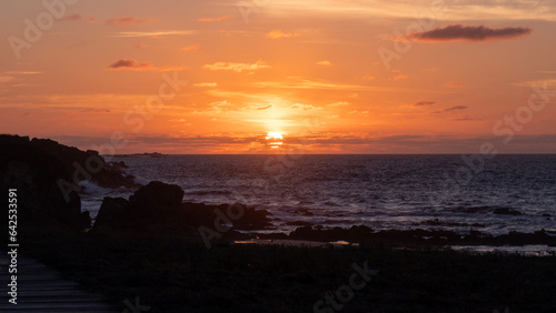 Puesta de sol mar cant  brico   Gal  cia