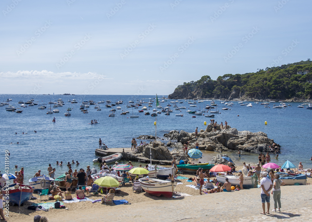 Calella de Palafrugell, traditional whitewashed fisherman village and a popular travel and holiday destination. Calella de Palafrugell, traditional whitewashed fisherman village and a popular travel and holiday destination.