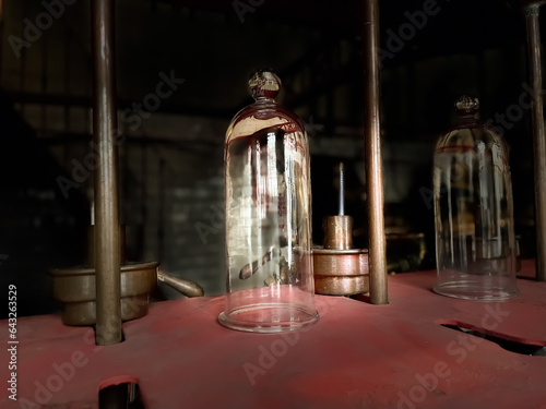 Obraz na płótnie matériels de distillerie w salonie