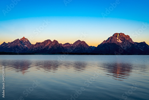 Morning on Jackson Lake © MansfieldPhoto.com