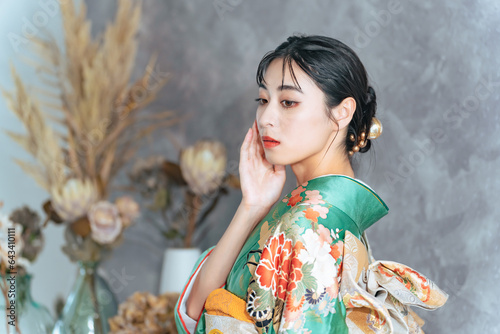 振袖を着た女性のポートレート