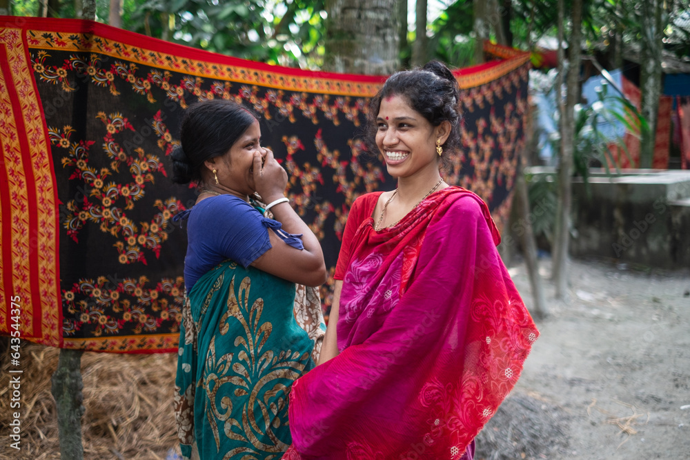 Φωτογραφία Portrait of south asian young women in traditional costumes ,  married hindu gir