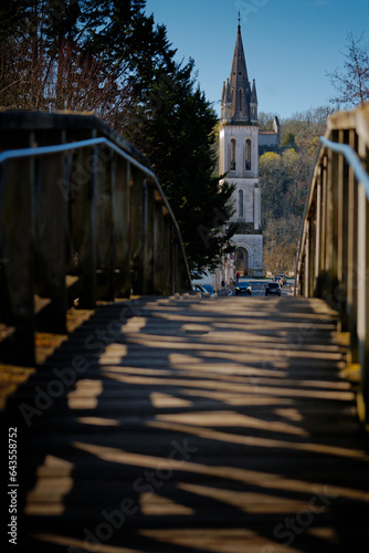 View of the Lalinde church from the bridge