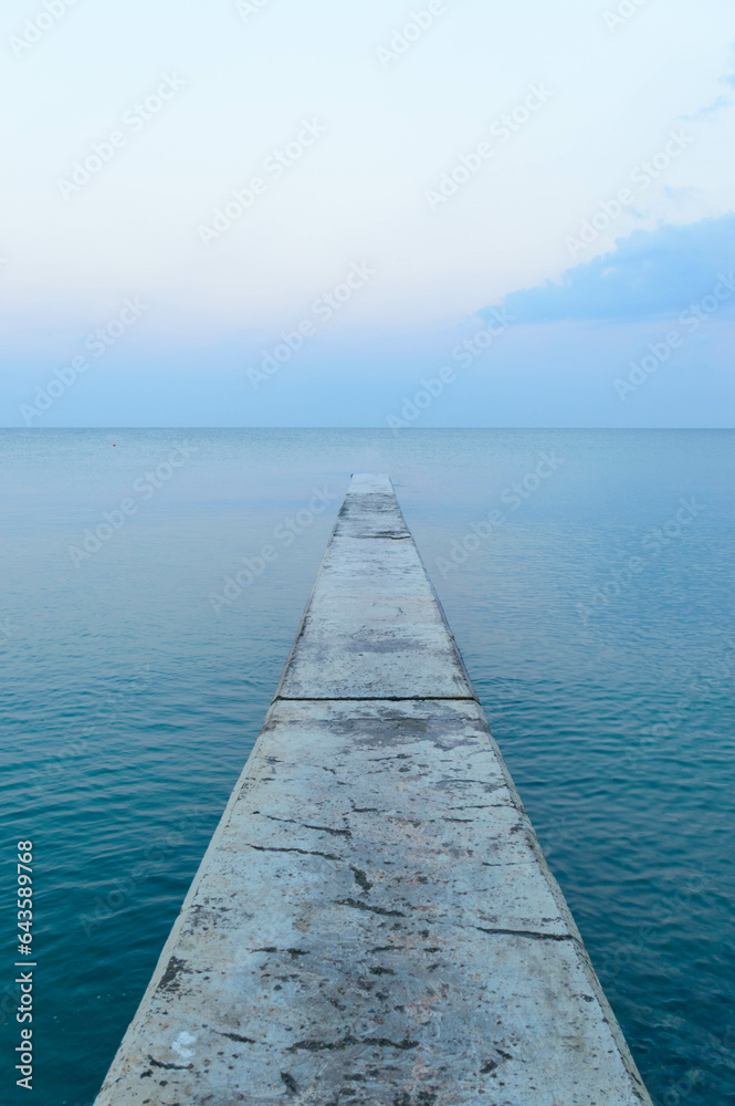 Obraz premium pier on the sea