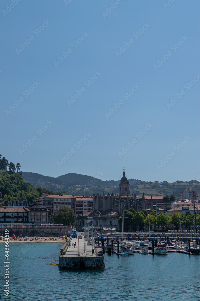 Obraz premium Lekeitio coast in the Basque Country.