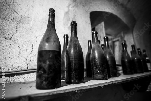 2023 05 05 Angera old bottles of wine 1