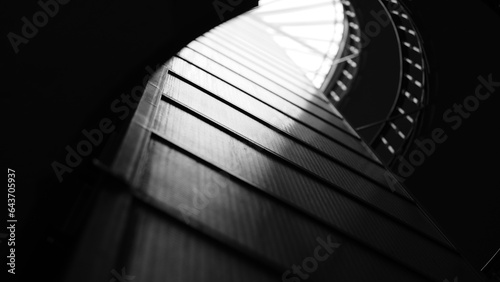 Cage d'escalier Noir et Blanc