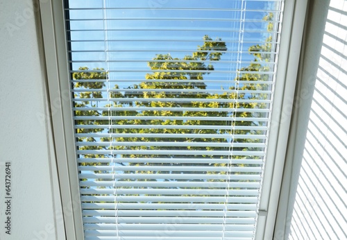 window blinds, sun protection at the skylight, indoor, close-up