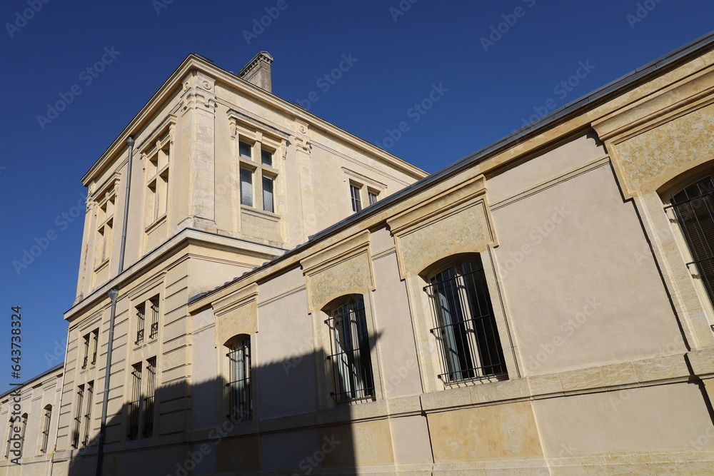 Le palais de justice, vu de l'extérieur, ville de Auch, département du Gers, France
