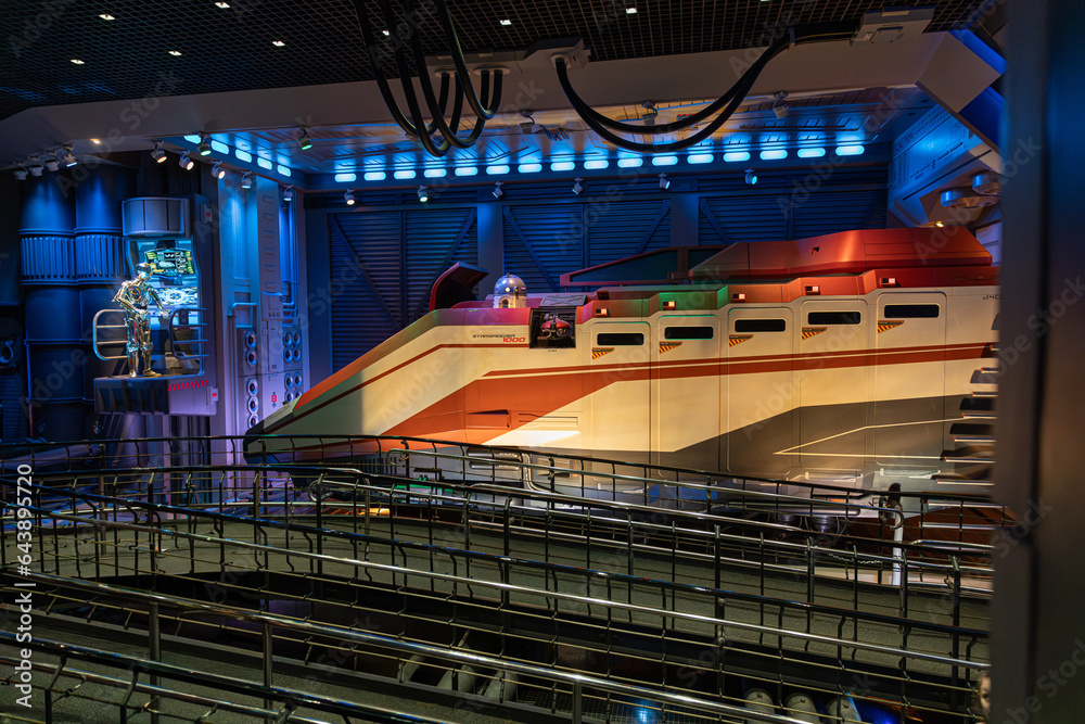 Fototapeta premium Star Tours Ride at Disney's Star Wars: Galaxy's Edge Theme Park at Walt Disney World Resort in Orlando, Florida, Batuu East