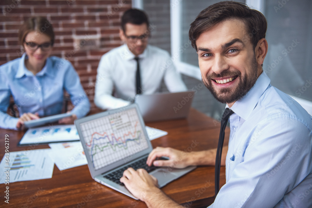 Obraz premium Business people working