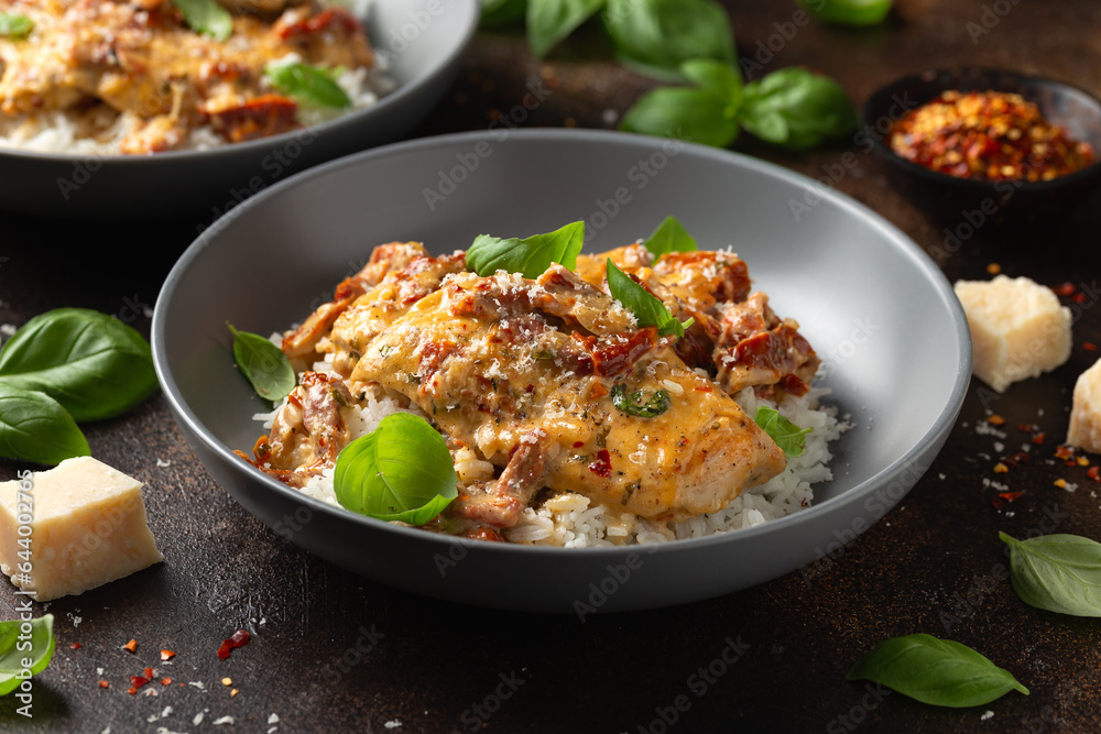 Marry Me Chicken. Creamy Garlic Sun Dried Tomato Chicken with rice. Healthy food Marry Me Chicken. Creamy Garlic Sun Dried Tomato Chicken with rice. Healthy food