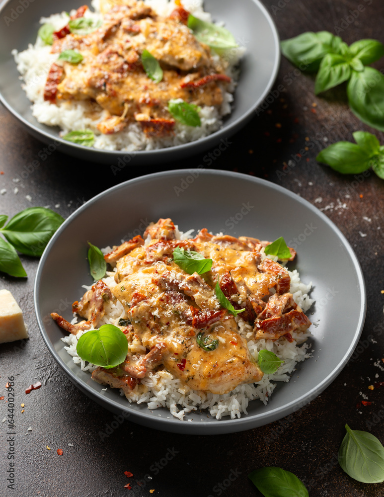 Marry Me Chicken. Creamy Garlic Sun Dried Tomato Chicken with rice. Healthy food Marry Me Chicken. Creamy Garlic Sun Dried Tomato Chicken with rice. Healthy food