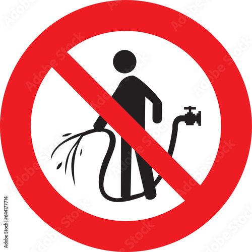 Prohibido, no regar con agua, no use agua, riesgo de accidente o lesión, atención, precaución, Prohibited, do not irrigate with water, do not use water, risk of accident or injury, warning, caution.