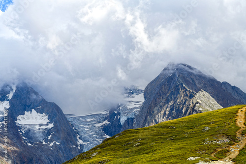 Die Ötztaler Alpen im Gurgler Kamm in Österreich photo